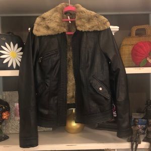 Free People Leather Jacket Fur Collar Size 6 VGUC